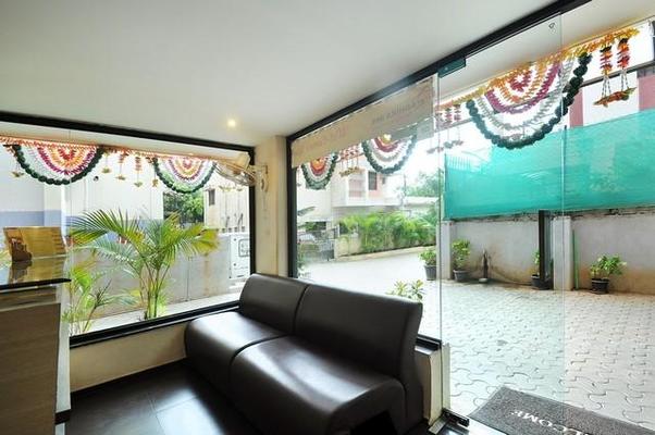 Hotel Radhika Inn